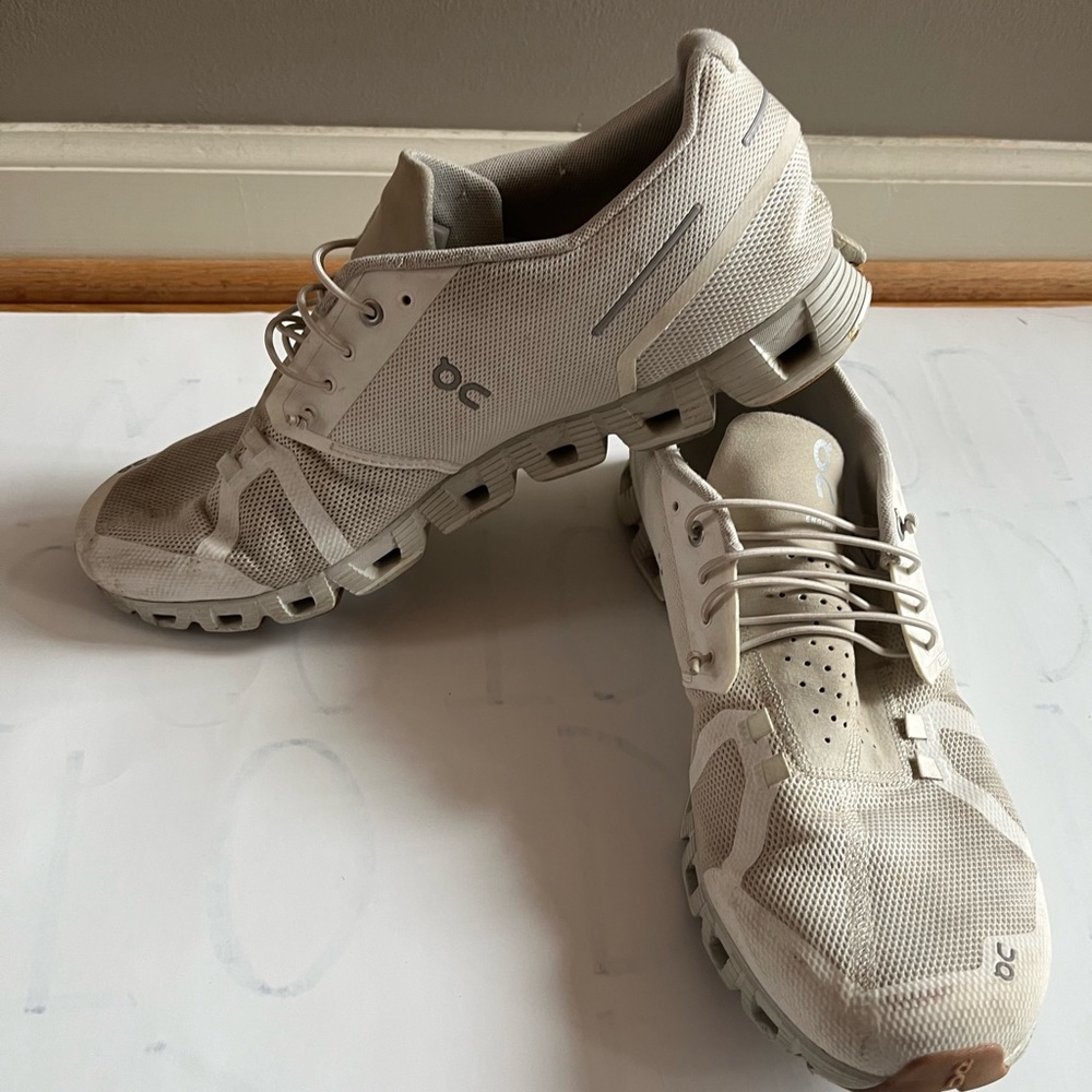 ON cloud men’s size 14 white/white/gum